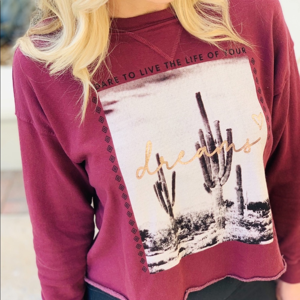 LAST ONE! DARE TO LIVE CROP SWEATSHIRT - Picture 2 of 5